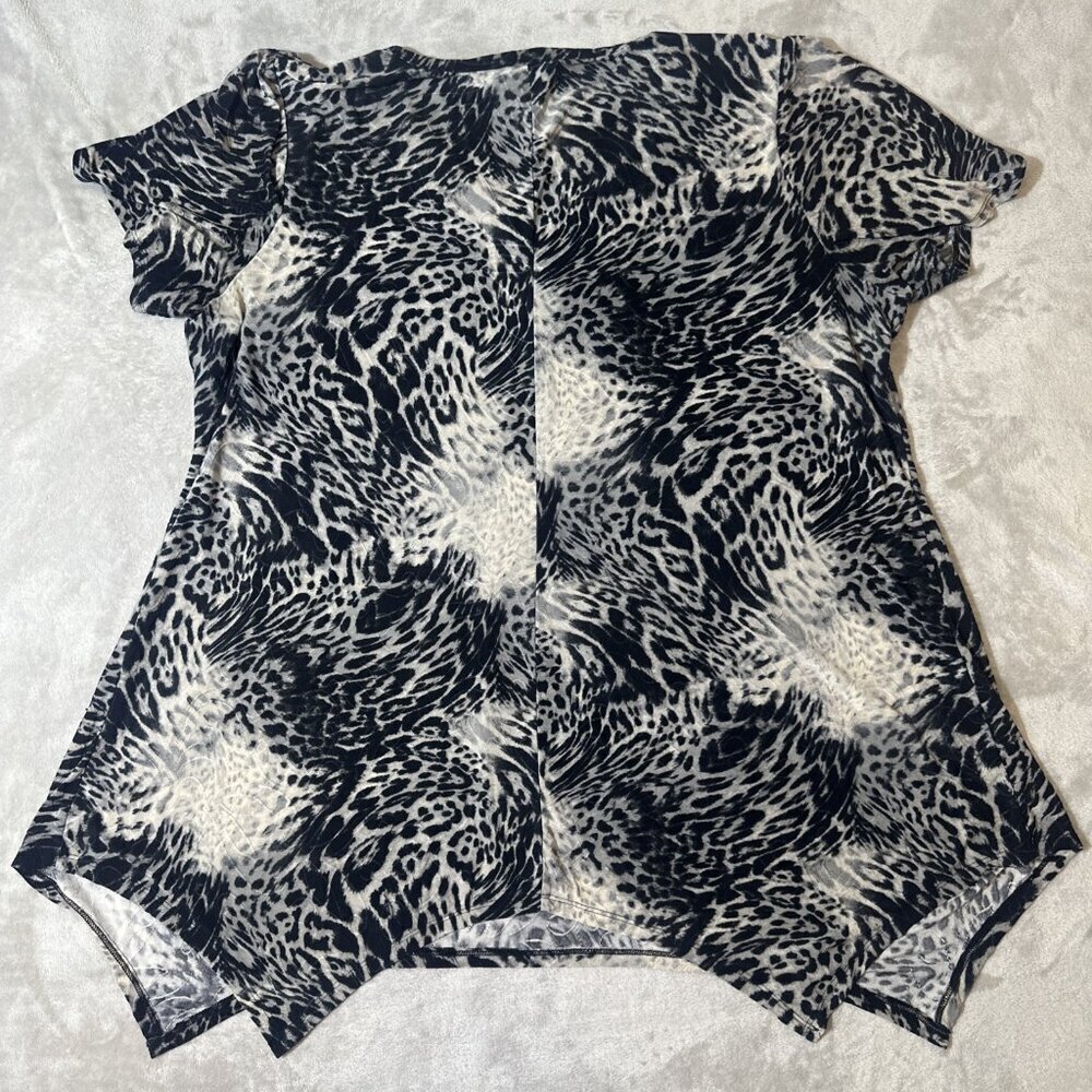 Women’s Cocomo Blouse Leopard Print Black Gray Plus 3X - Picture 10 of 13
